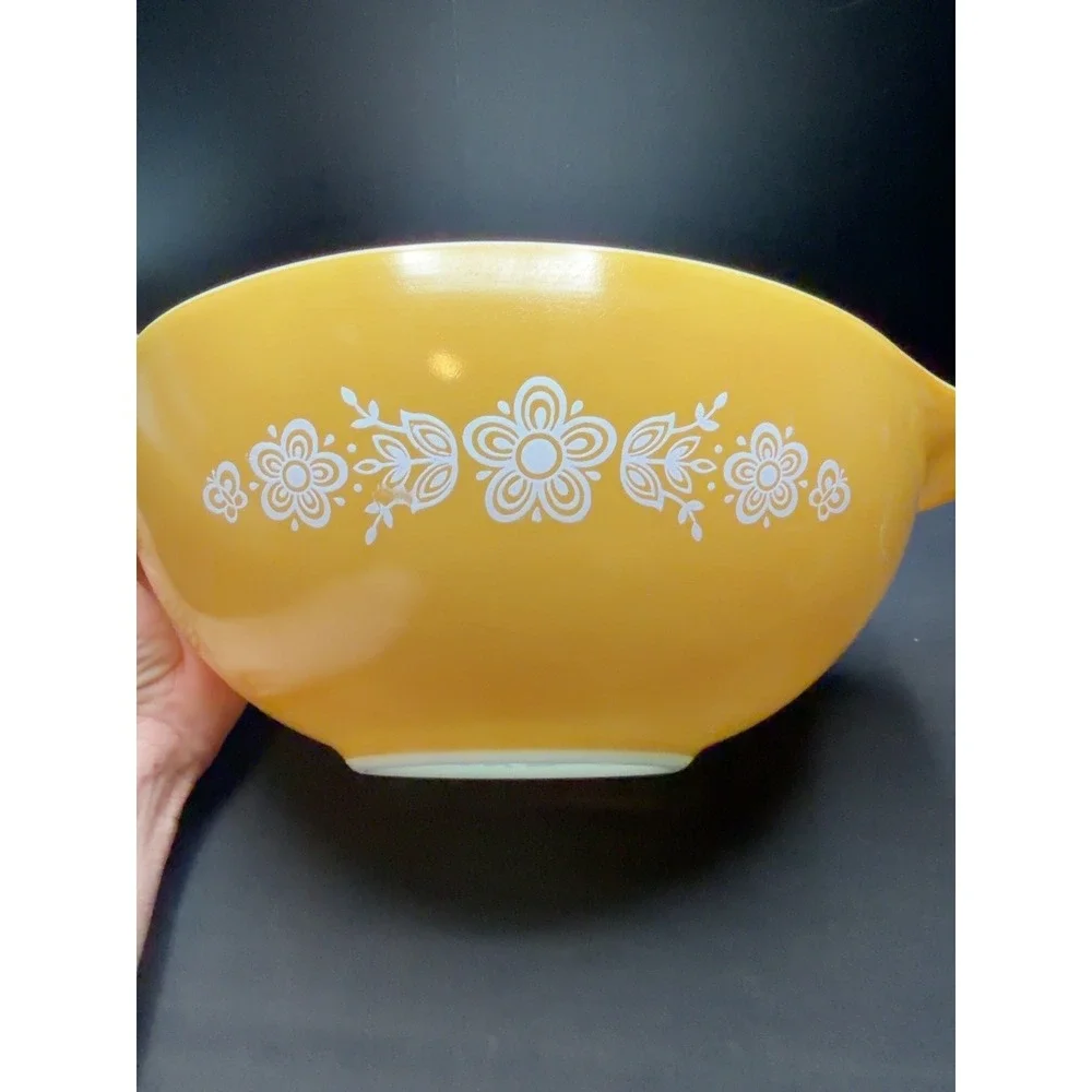 Vintage Pyrex Butterfly Gold Cinderella Bowls 441 442 444 Set of 3